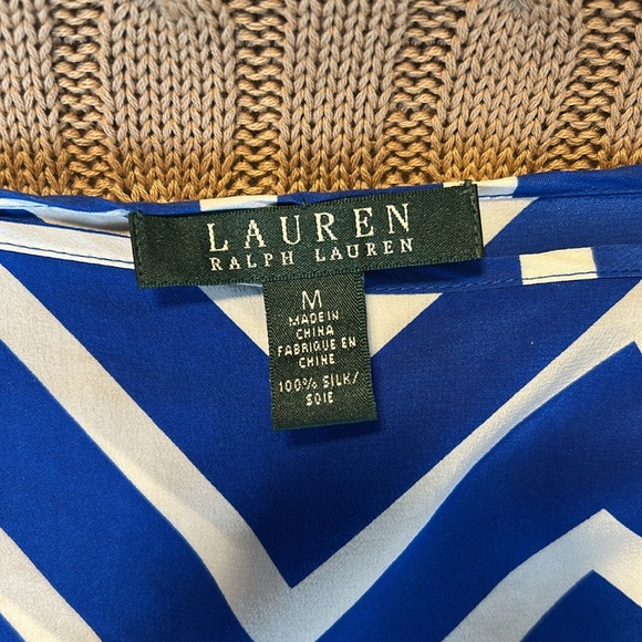 3/4 Sleeve Silk Ralph Lauren Chevron Top Medium - Picture 2 of 3